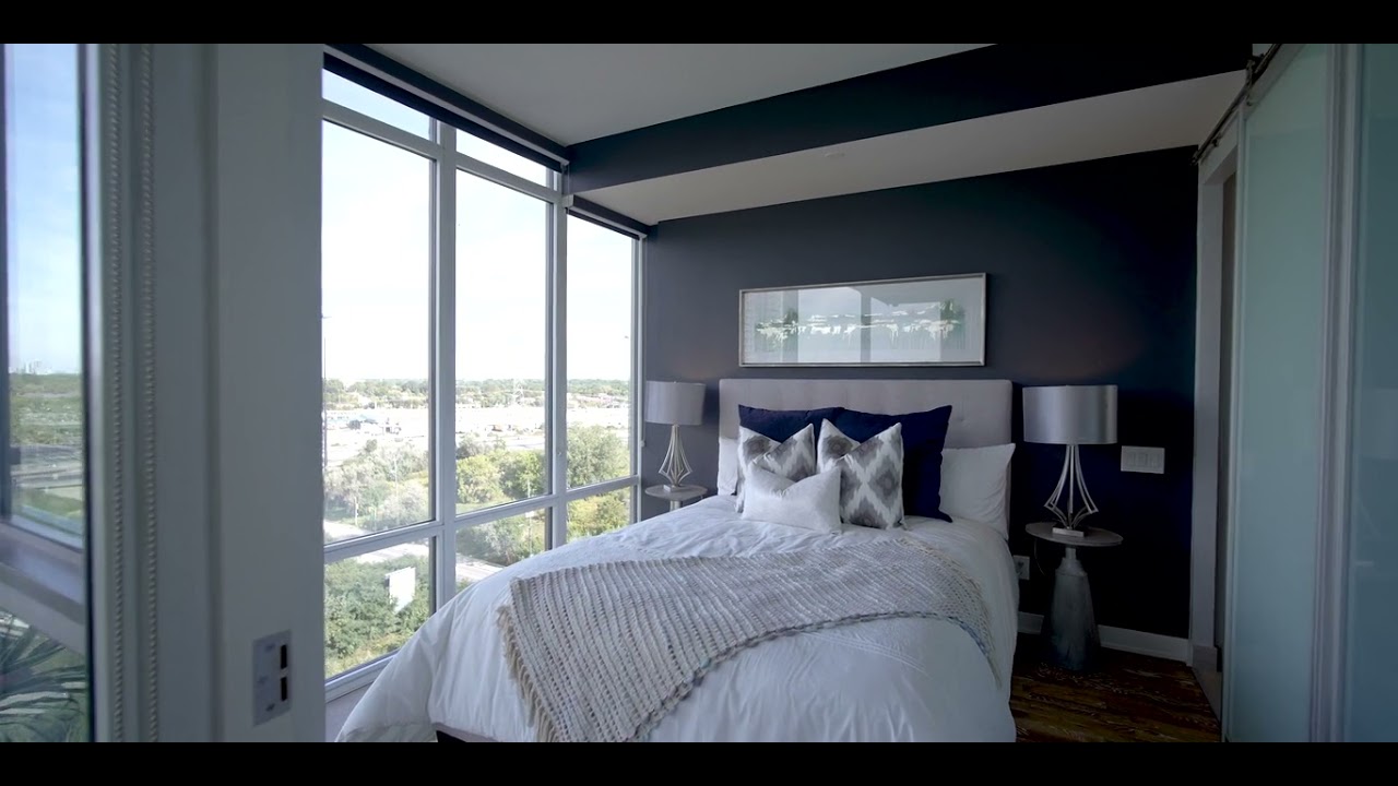 1216   90 Parklawn Rd , Etobicoke  Unbranded