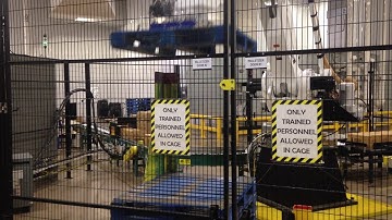 Automatic stretch wrapper