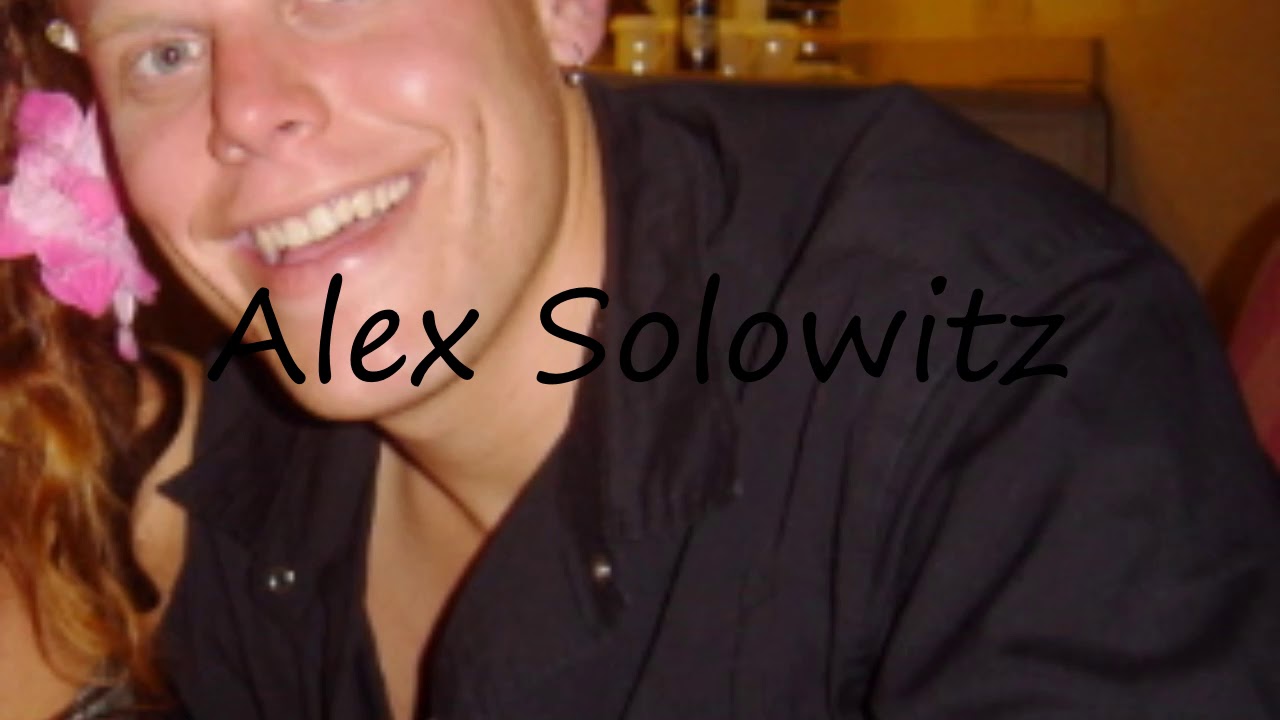 How to Pronounce Alex Solowitz?