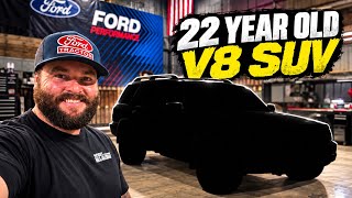 I BOUGHT A OLD BROKEN FORD V8 WITH NO TECHNOLOGY!