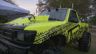 Emerald Coast Cruzin' Car Show continues