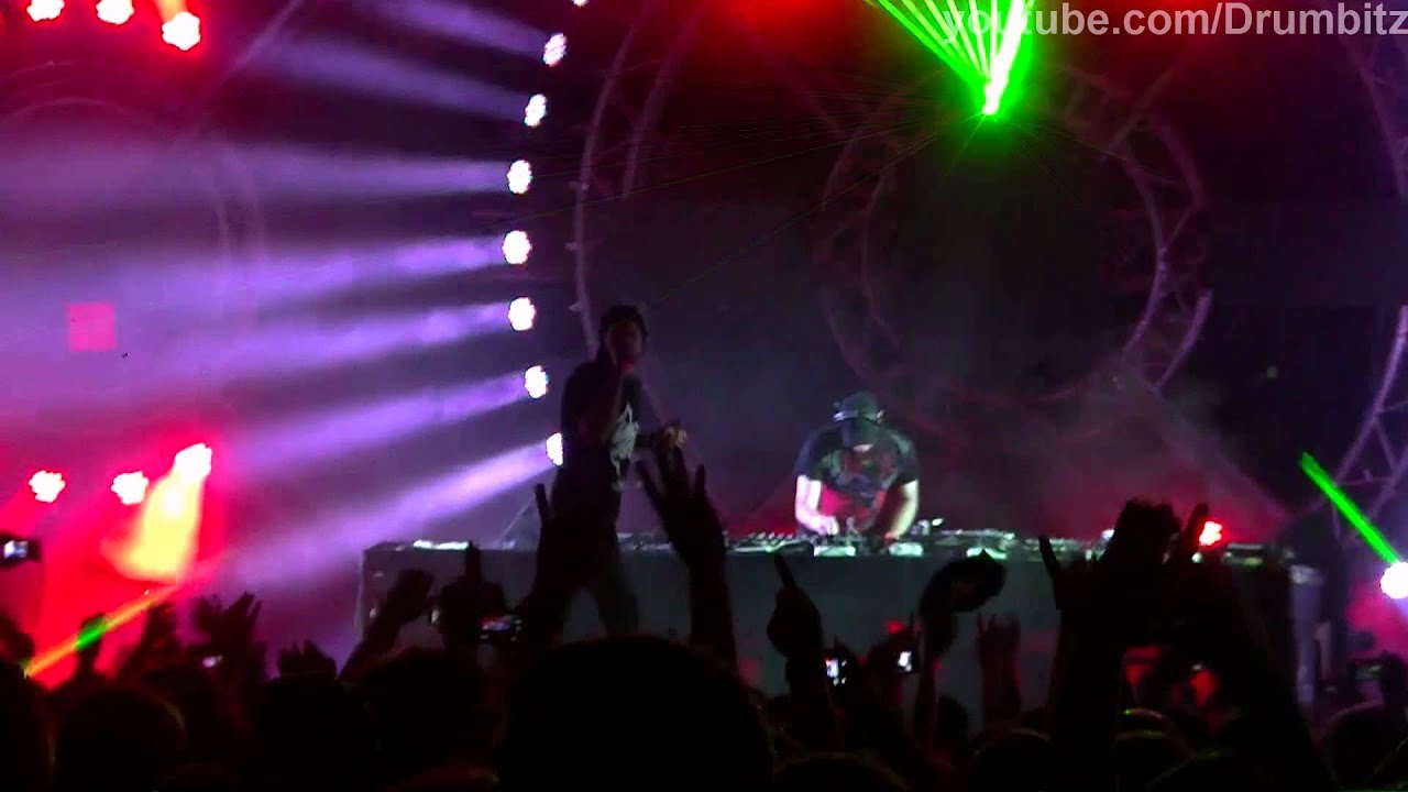 [FullHD] PENDULUM part 1 The World of Drum & Bass 2011 Live in Moscow