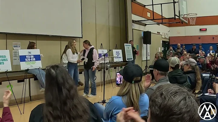 Lets Go WA Super Signer Event Tumwater w/ Brandi Kruse and Antifa