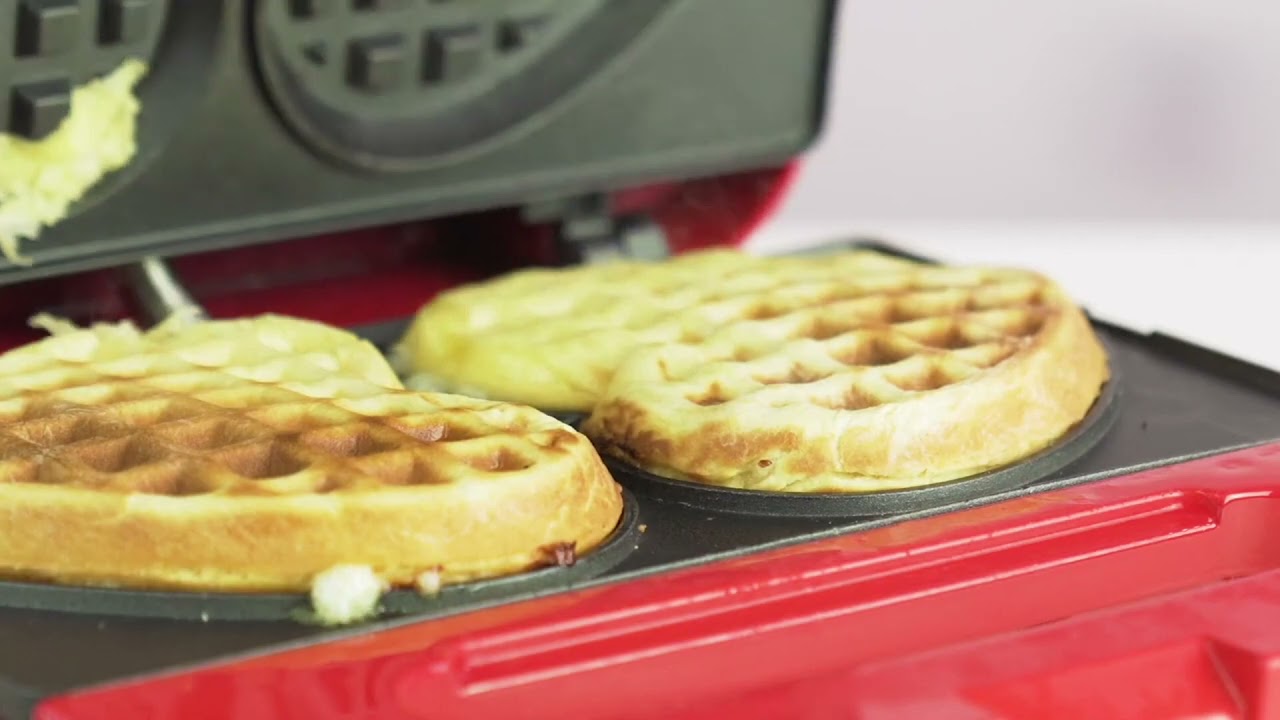 Holstein Housewares Heart Waffle Maker HF09041R 750W YouTube