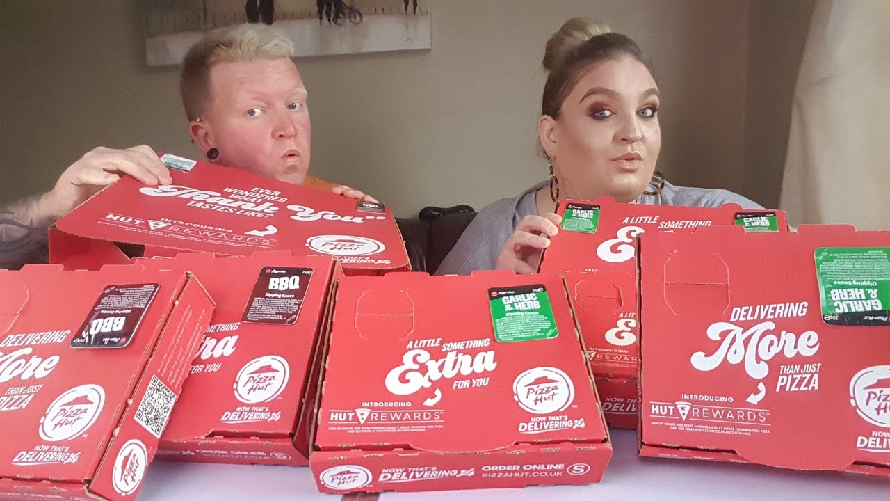 #pizzahut #mukbang Огромный мукбанг из Pizza Hut / А вы бы стали связываться с Пеннивайзом?