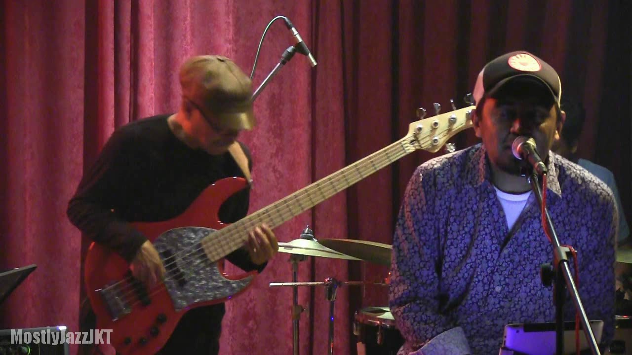 Glenn Fredly Tribute to Christ Kayhatu - Mungkinkah @ Mostly Jazz 26/06/14 [HD]