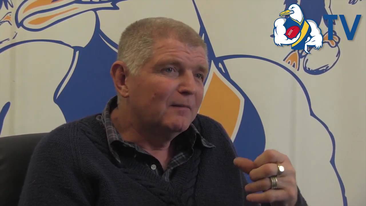 Kim Kershaw joins Seagulls - YouTube