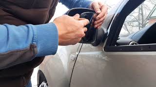 видео: Как снять зеркало заднего вида Renault Duster картинка: Как снять зеркало заднего вида Renault Duster