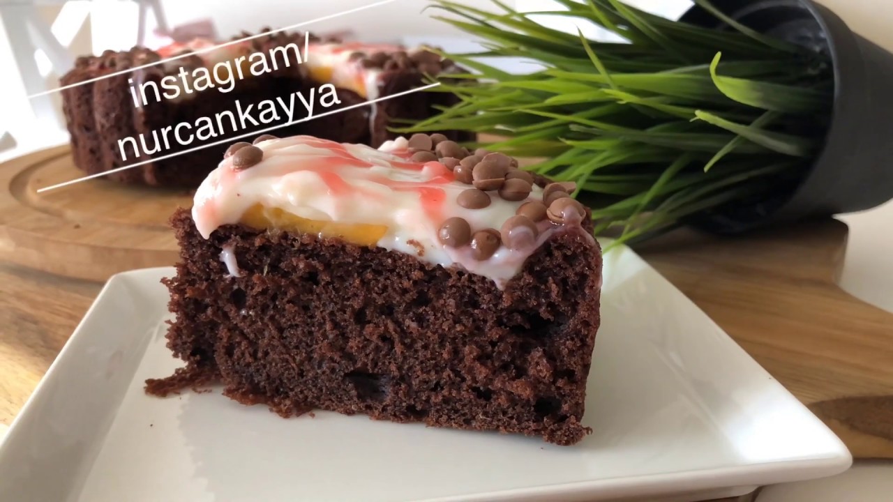 TART KALIBINDA ŞEFTALİLİ VE PUDİNGLİ TART KEK BİR DİLİM ASLA YETMEZ