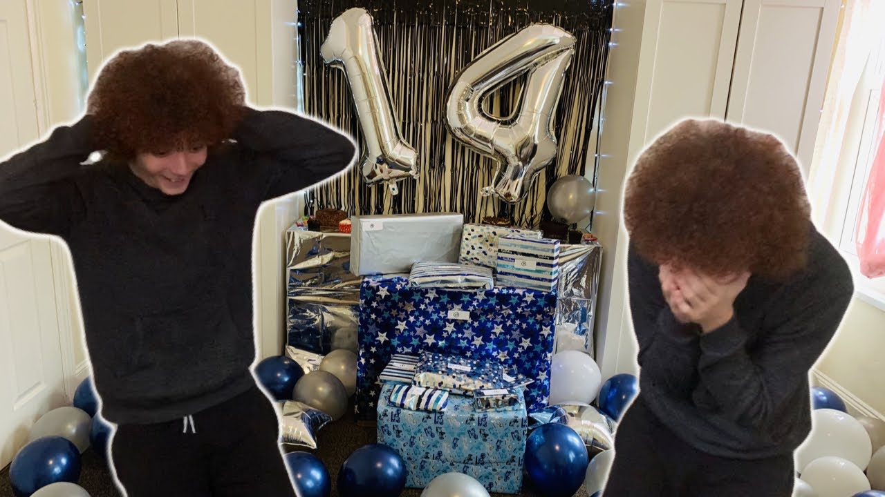 Утреннее открытие в честь 14-летия Джейдена: НОВАЯ PS4 PRO и игровое кресло *просто нет слов*