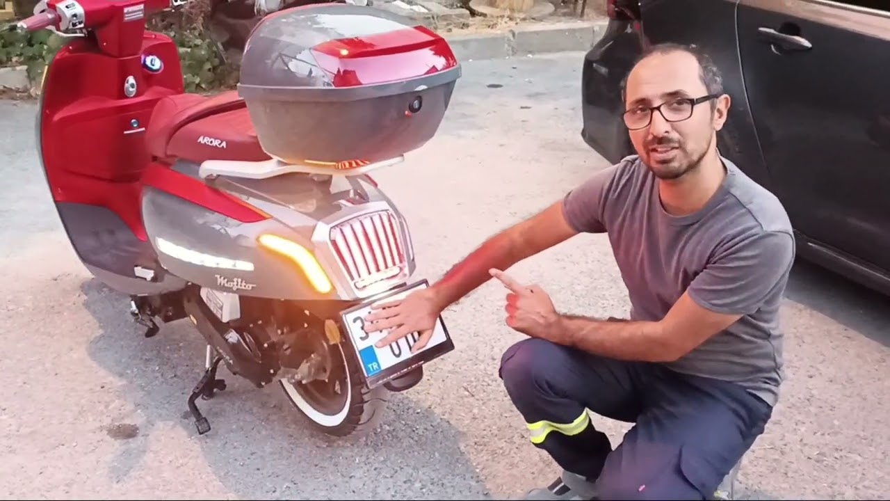 Yeni bir 50 cc motor incelemesi. özel seri arora mojito