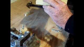 Making wood machine knobs for router table