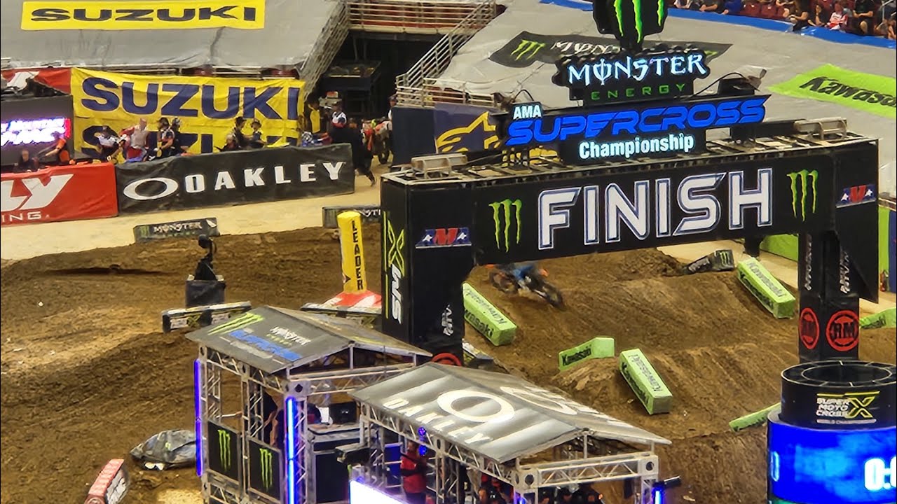 Monster Energy Supercross Championship St. Louis - YouTube