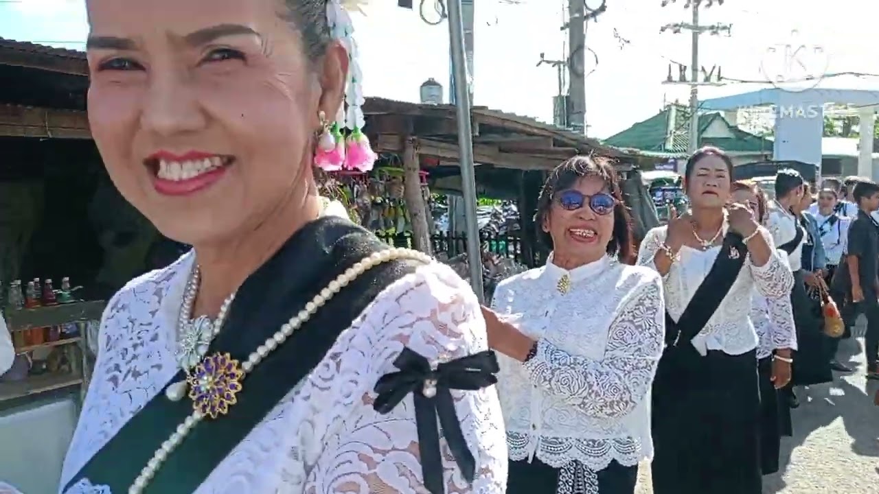 ถวายอาลัยสมเด็จพระนางเจ้าสิริกิติ์พระบรมราชินีนาถที่วัด บูรพาราม จ.ปัตตานีกับ