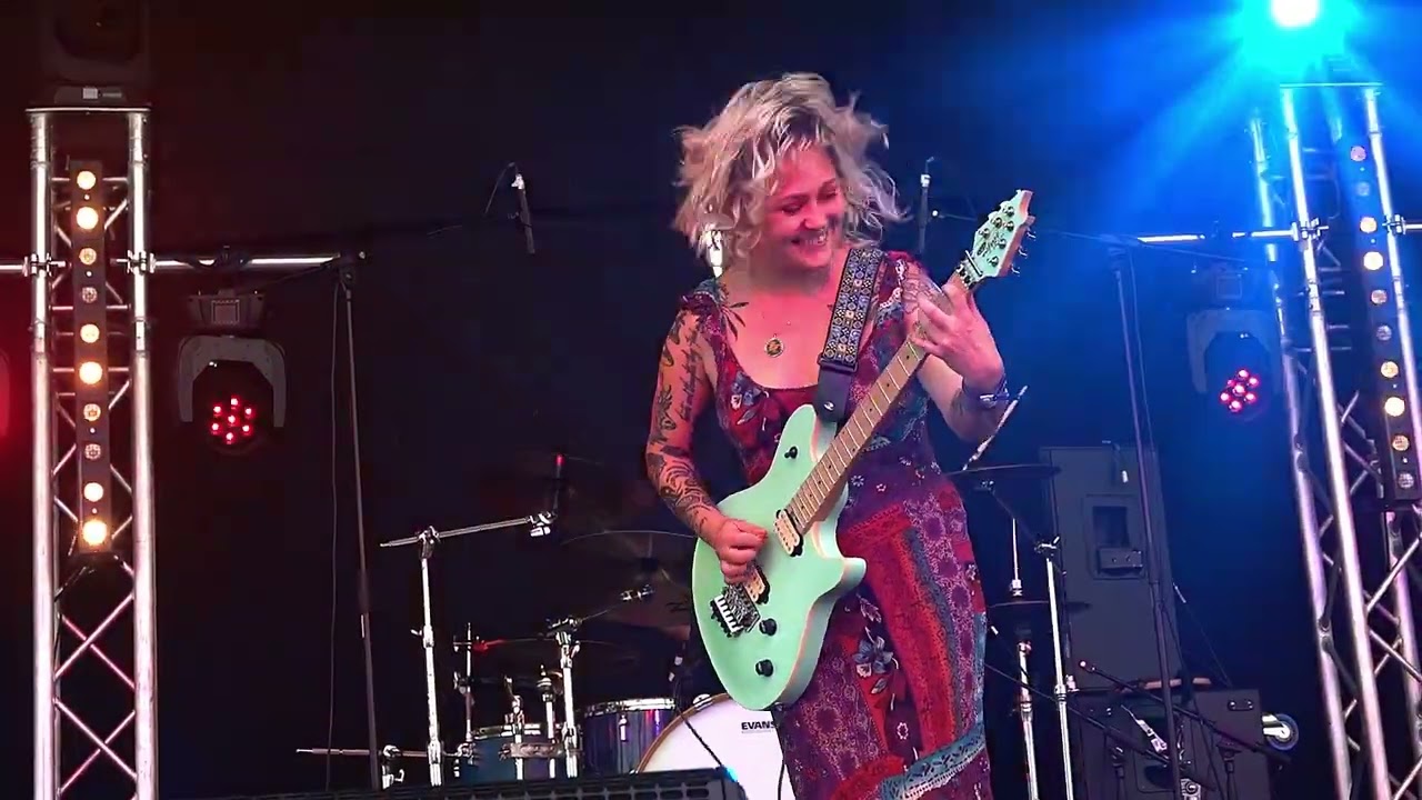 Square Wild play "Tubular Bells" and "Pins'n'Mould" (HD multi-cam) at Nene Valley Rock Festival 2023