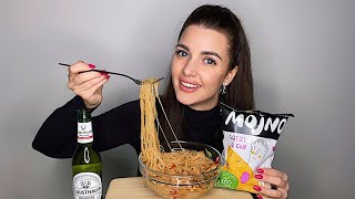 УЖАСНОЕ СВИДАНИЕ ИЗ ТИНДЕРА 🤦🏽‍♀️ ремонт балкона МУКБАНГ фунчоза чипсы пиво MUKBANG funchose beer