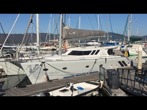 ⁣The Sheer Opulence of a Knysna 500 Catamaran. On offer $720 000 USD