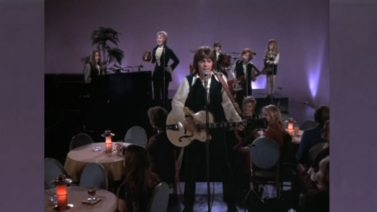 Former Teen Idol David Cassidy Star Dies at 67