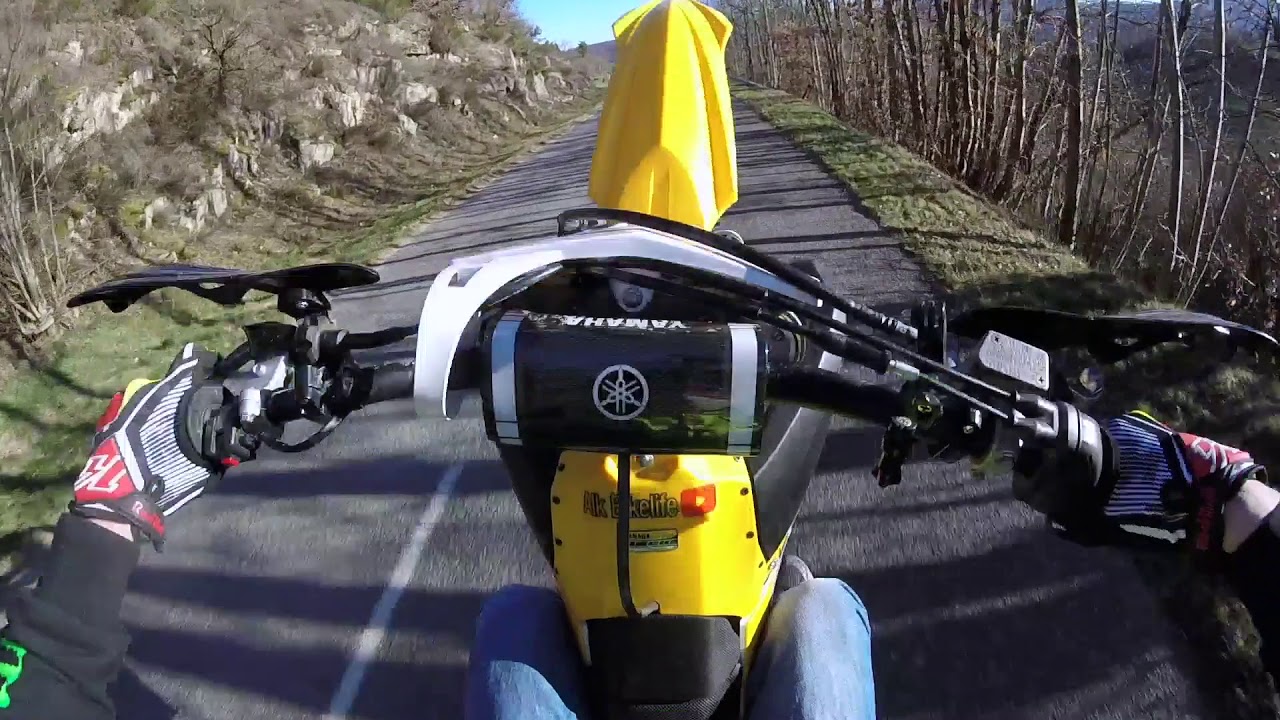 LES DIFFERENTES FIGURES A FAIRE EN CROSS BITUME Part1 WHEELING EN 250