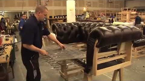 Quá trình hoàn thành ghế sofa tân cổ điển bọc da sang trọng