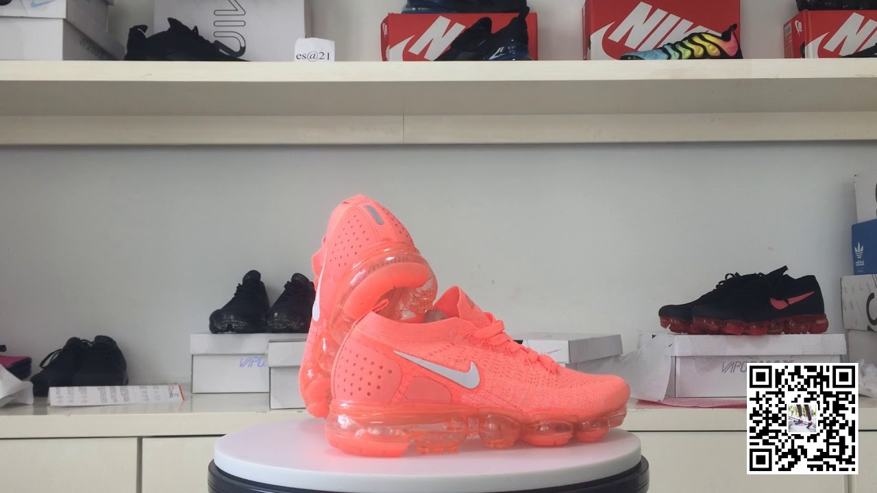 vapormax 2.0 crimson pulse