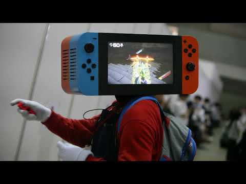 Video till Cosplayare är utklädd som Switch