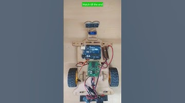 Arduino Obstacle Avoiding Robot.#arduino #shorts #robotics
