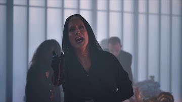 Teaser Más muerta que viva