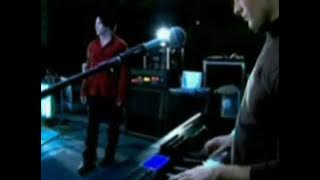 Nine Inch Nails - Everyday Is Exactly The Same {Video Version}