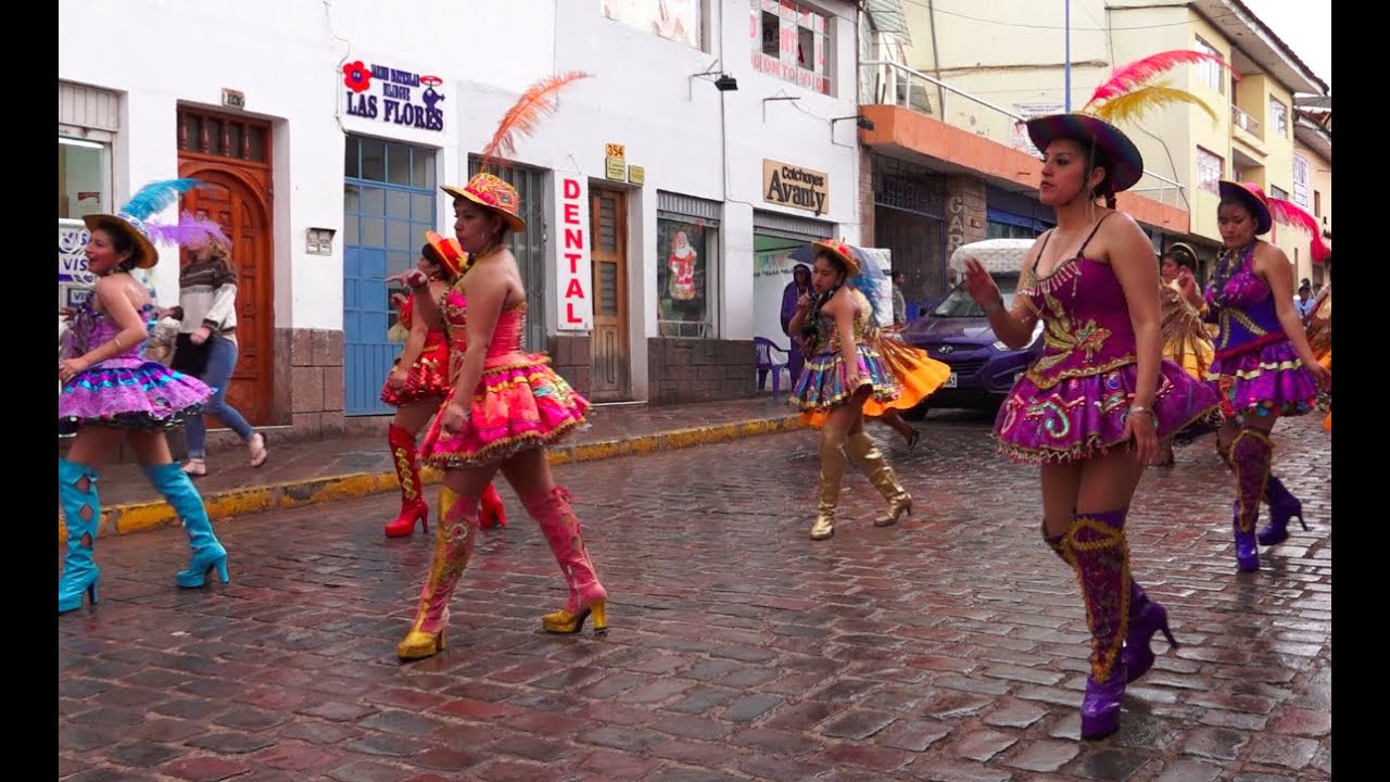 Parade in Cusco | Aden Films