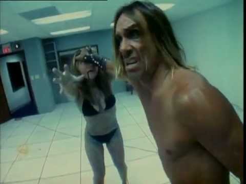 Peaches & Iggy Pop -- Kick It