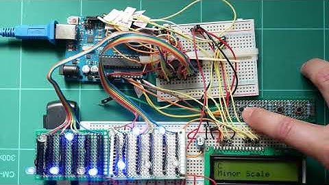 Arduino Uno Showing Piano Keyboard Scales, Better LED Layout, Improved Buttons
