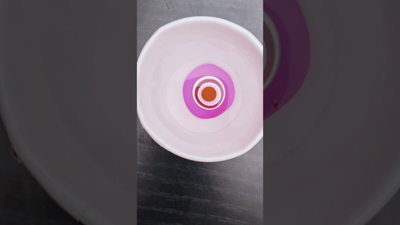 weird nailart design 💅 with water 