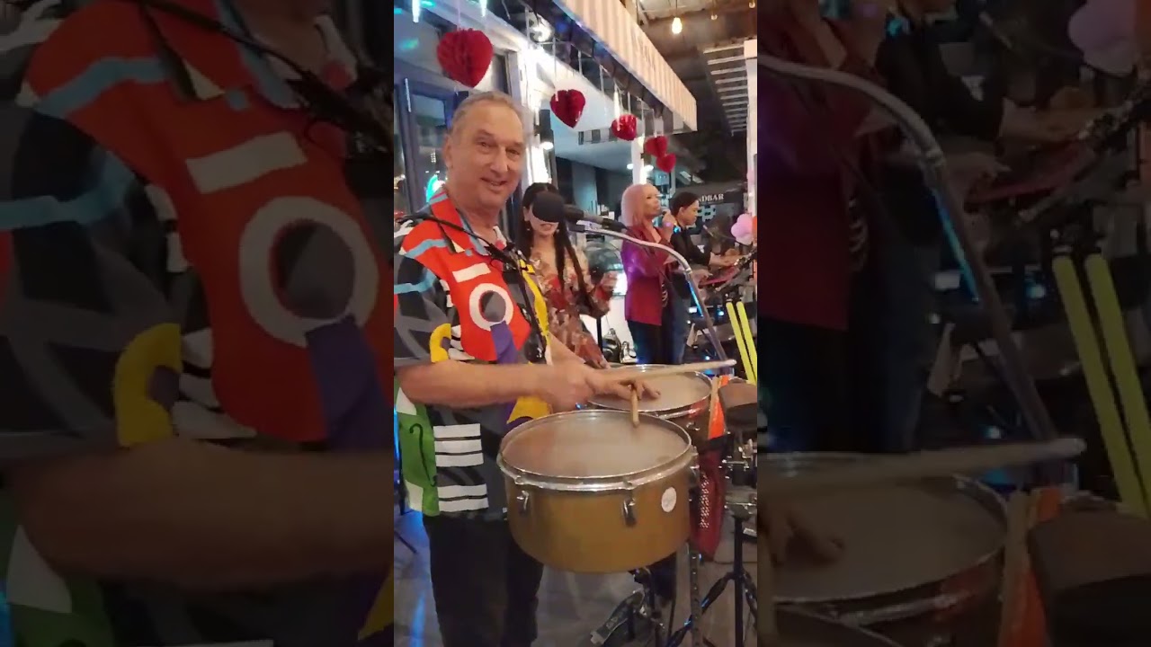 Random songs& cover by: 4TH Dimension Band from Pattaya City Thailand 🇹🇭