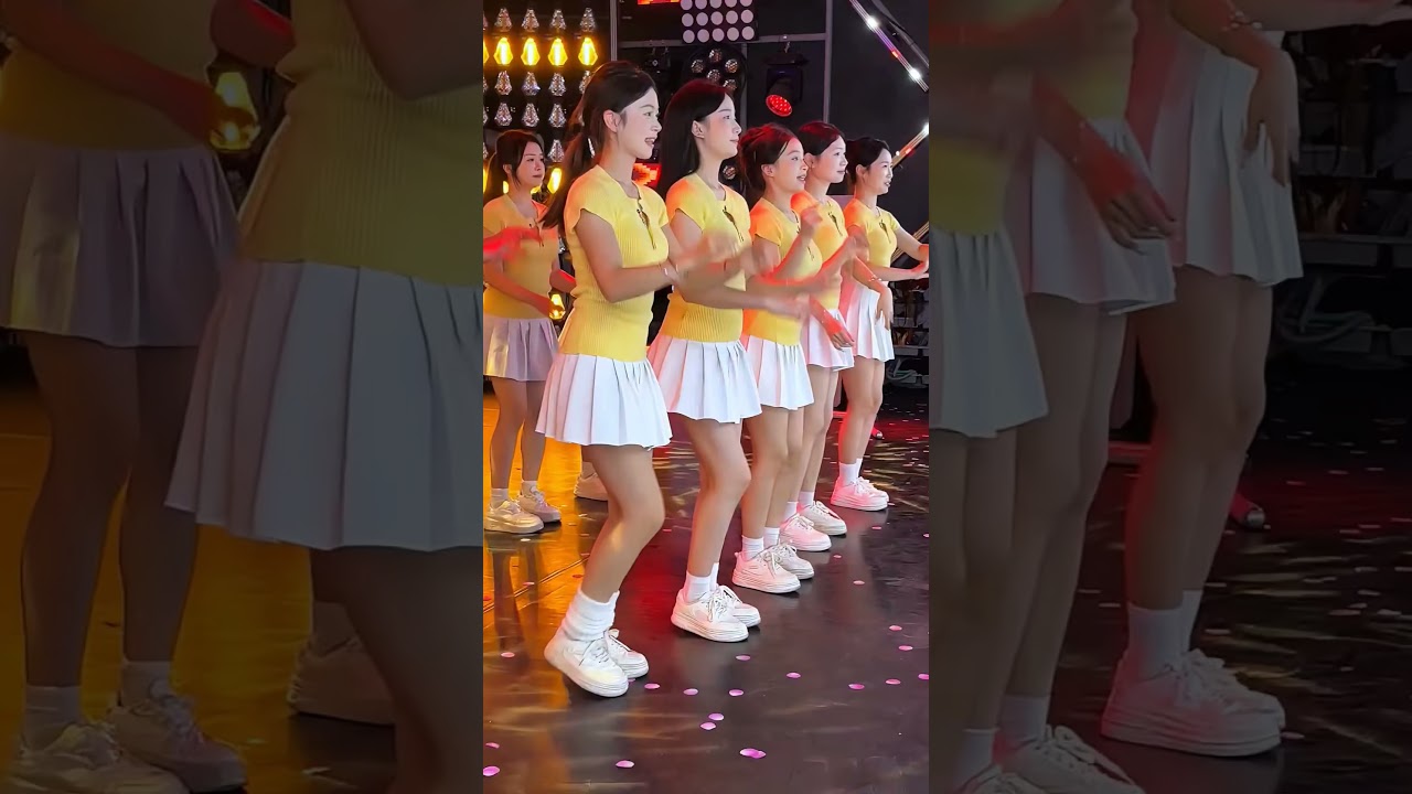 Hot short 859 . Beautiful girl dancing  