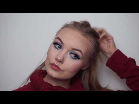 Easy blue eye look