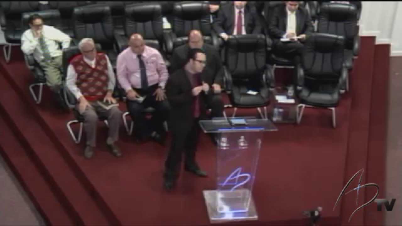 Pastor Lediel dos Santos - Deus se importa com você deus şapka