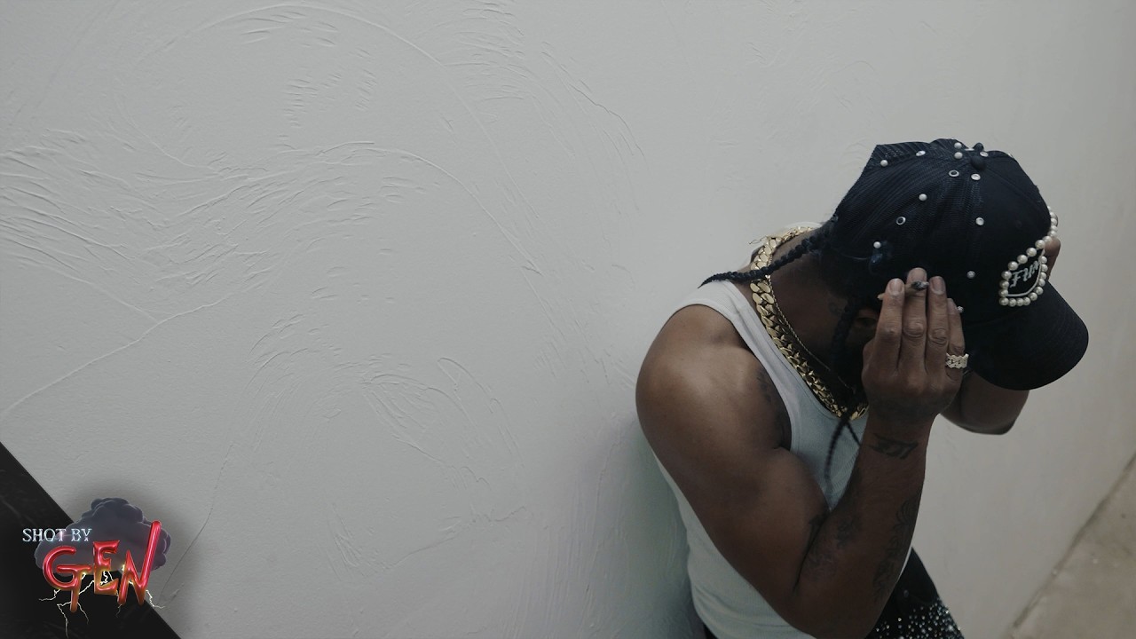 Ver Low17key - RoadRunner (Dir. by @gen.mp4 ) no YouTube Ver Low17key - RoadRunner (Dir. by @gen.mp4 ) no YouTube