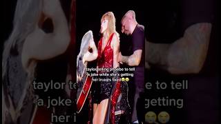 Taylor Swift Asking Her Guitarist To Tell A Joke On Stage While Fixing An Issue😂#taylorswift