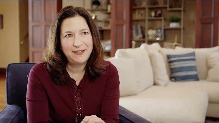 Meet Laurie Barkman, CEO SmallDotBig | Capture Val...