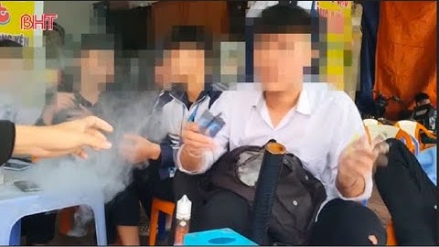 Thuốc la điện tử - Hiểm họa học đường | VTV24