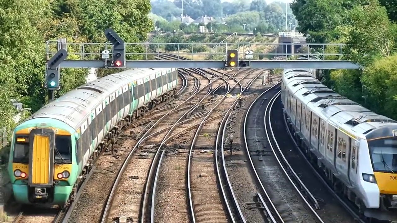 Trains at Windmill Bridge Junction 9 August, 2020 YouTube
