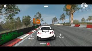 ขับรถเล่นๆในเกม real racing 3 screenshot 5