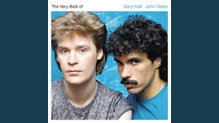 Video thumbnail of "Daryl Hall & John Oates - Rich Girl"