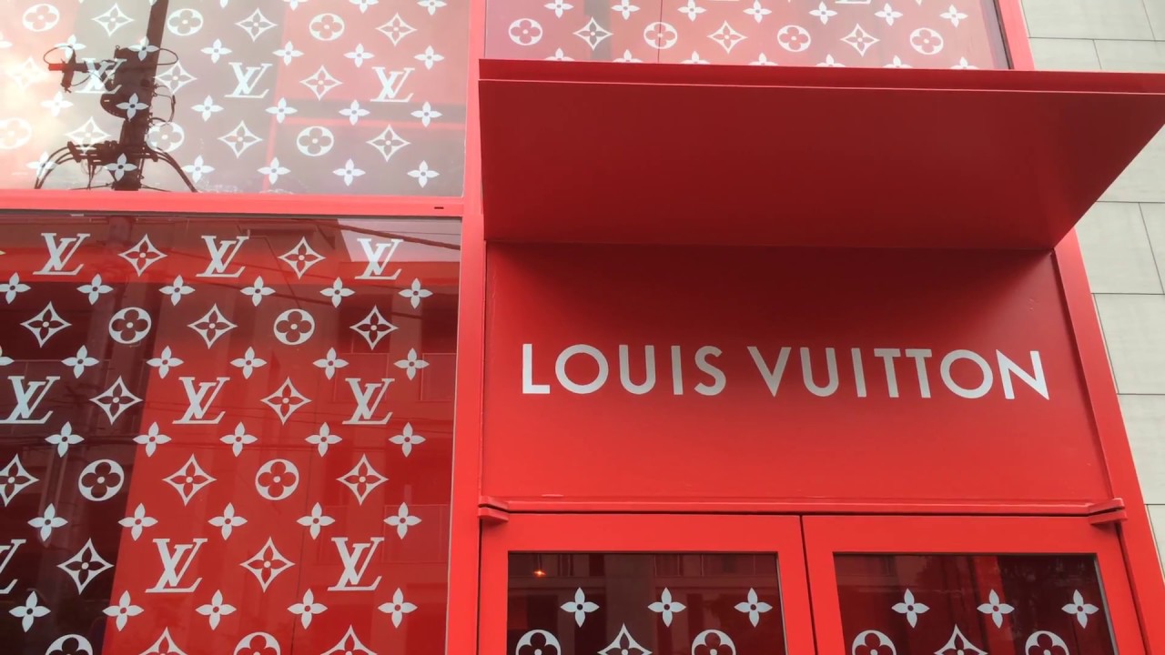 Louis Vuitton x Supreme cierra sus pop-up stores