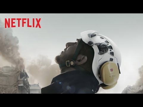 Los Cascos Blancos | Tráiler principal | Netflix España