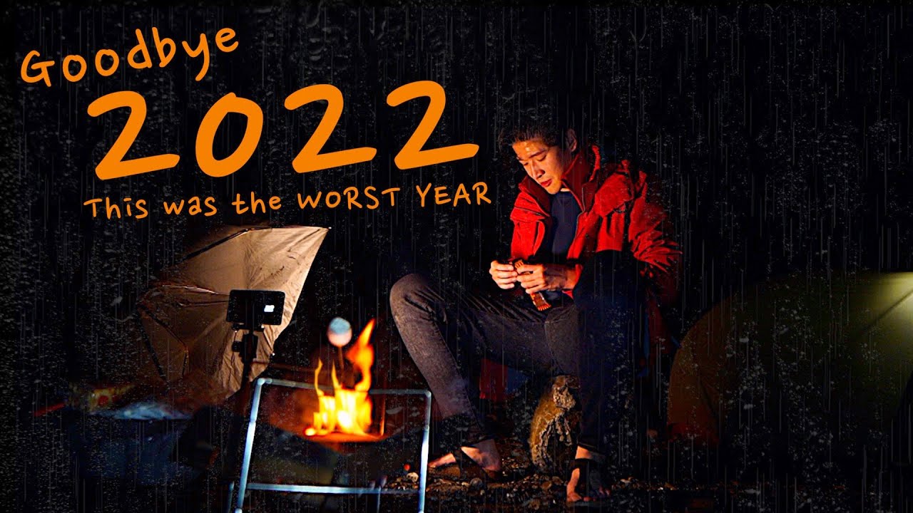 I Spent NEW YEARS EVE Solo Camping in the Rain | 一個人在雨中野營跨年 - 芃芃野溪溫泉