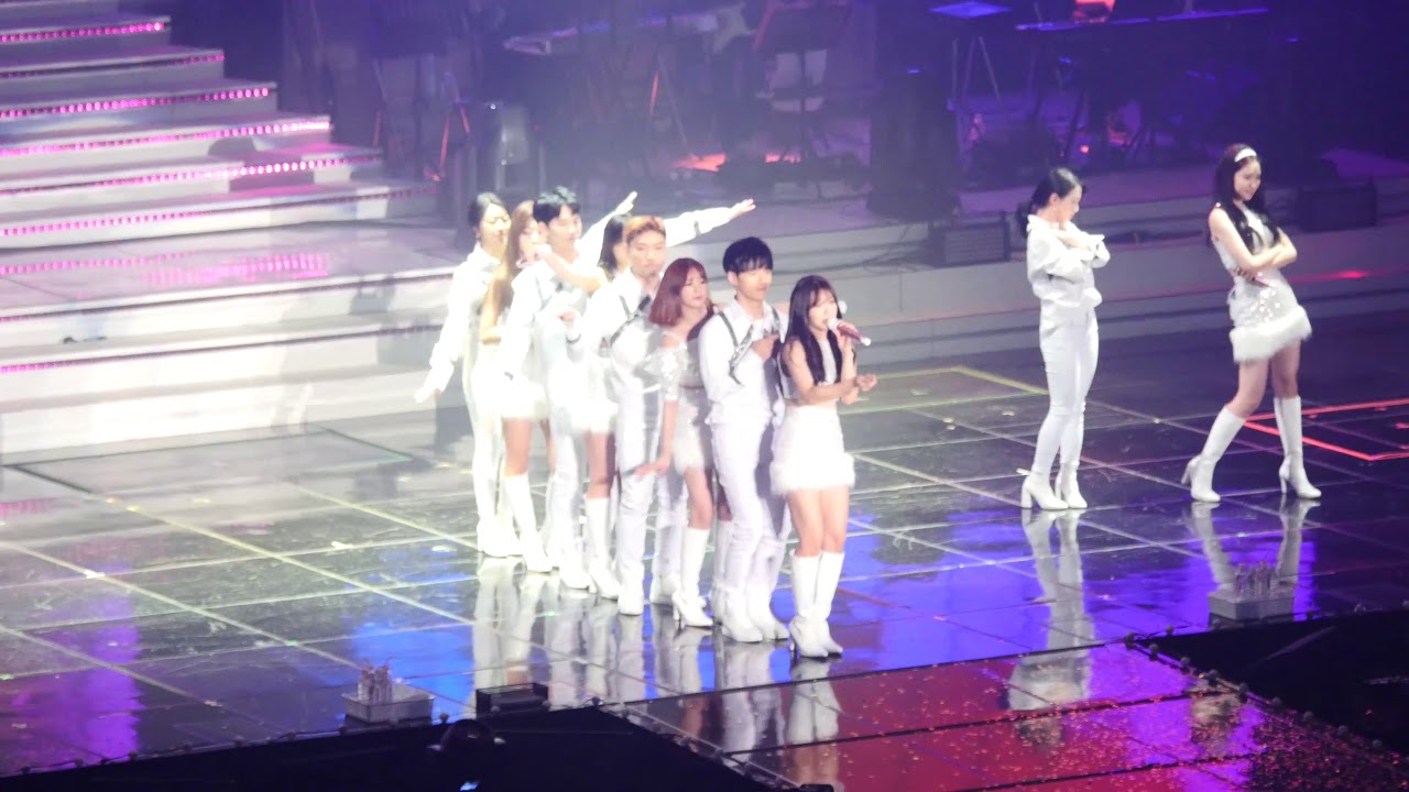 180112 PINK SPACE _ What a Boy Wants 직캠