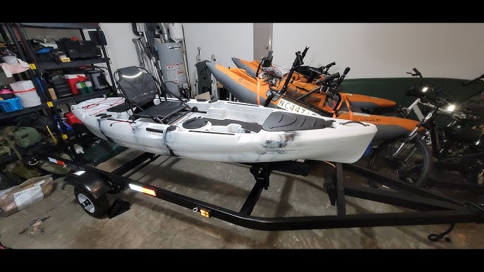 Modular Pedal Drive Fishing Kayak Super Lightweight, 400lbs Capacity, Easy  to Store - Easy to Carry 