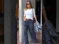 Outfit Casual Elegante: Básicos Y Un Abrigo Verde Oscuro #fashiontrends #outfitideas #ootd